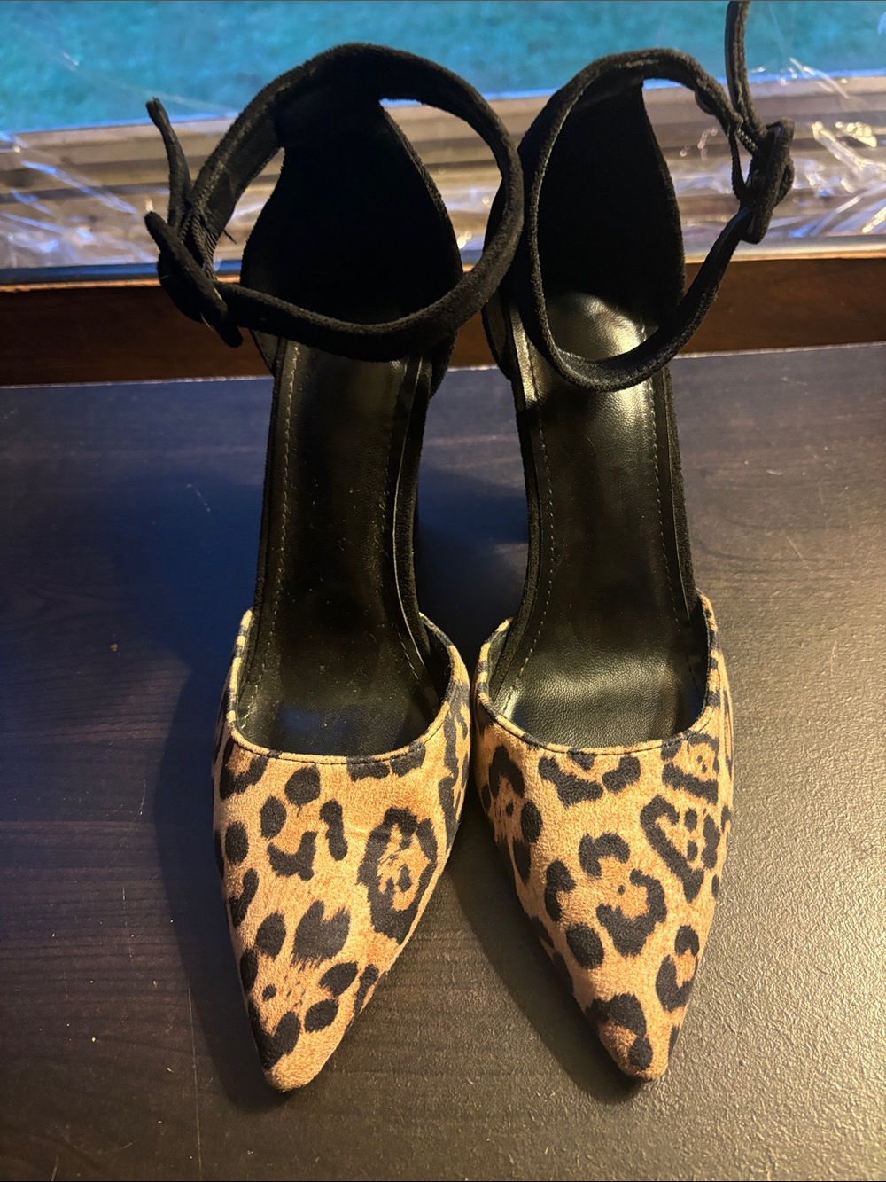 Women’s dress shoes